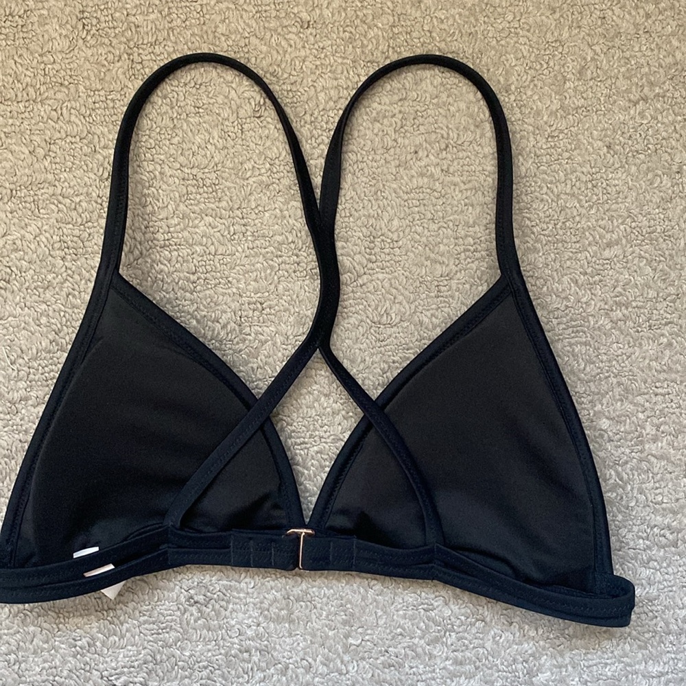 Victoria’s Secret Bikini Top - Picture 2 of 4